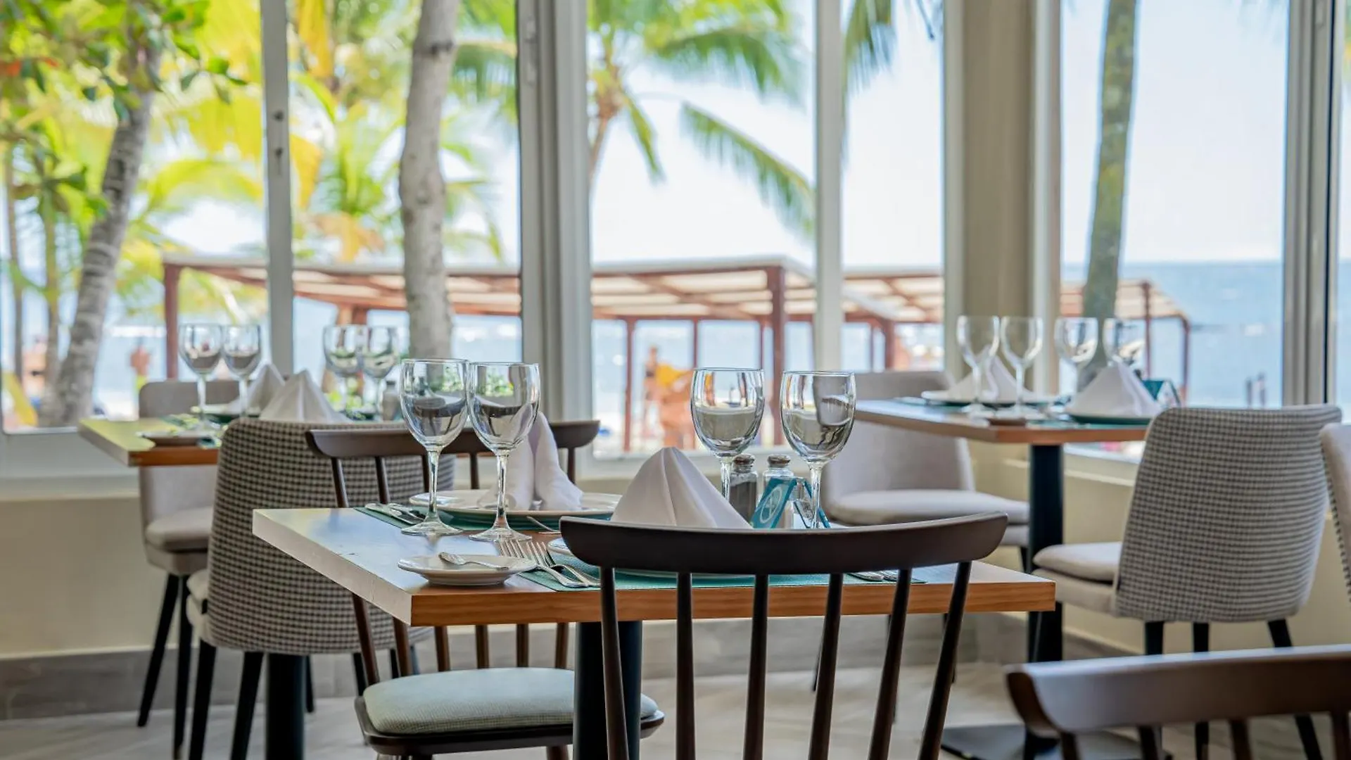Coral Costa Caribe Beach Resort Juan Dolio 4*,  Dominican Republic