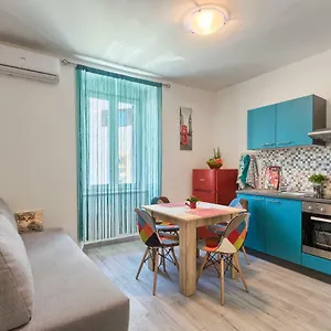 Amfiteatar Moris Apartment Pula