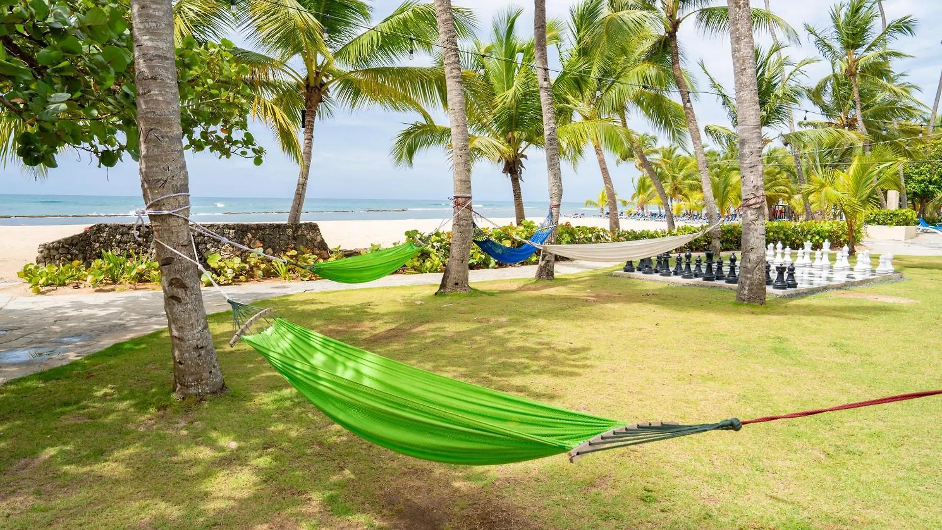 Coral Costa Caribe Beach Resort Juan Dolio 4*,